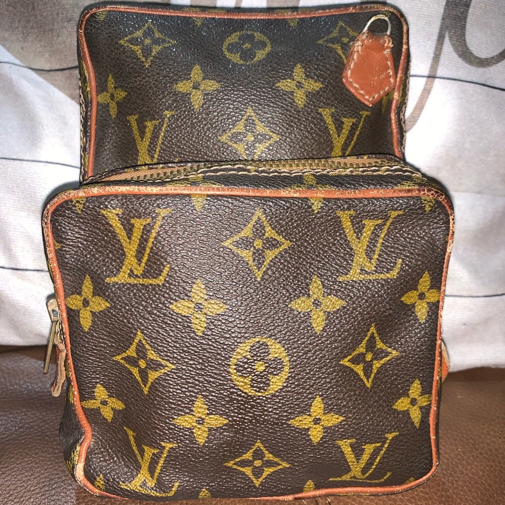 Louis Vuitton Amazon Crossbody